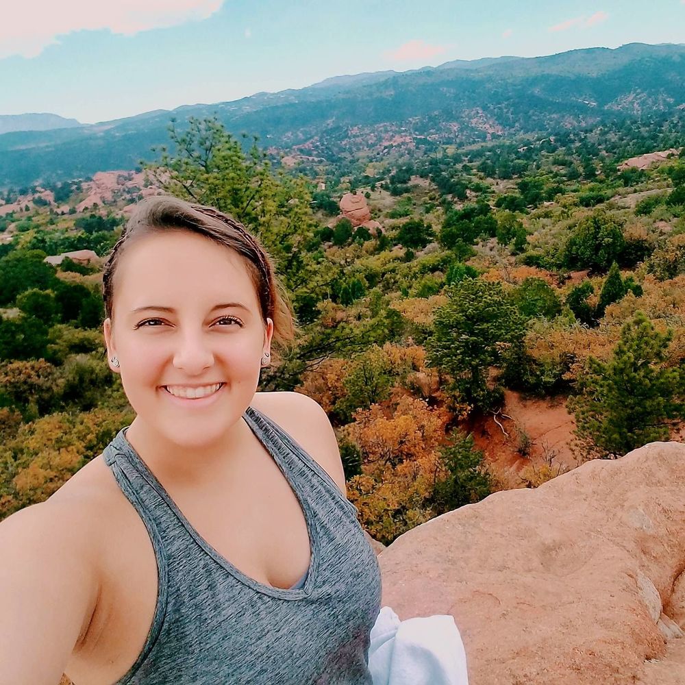 Meet your Posher, Brooke